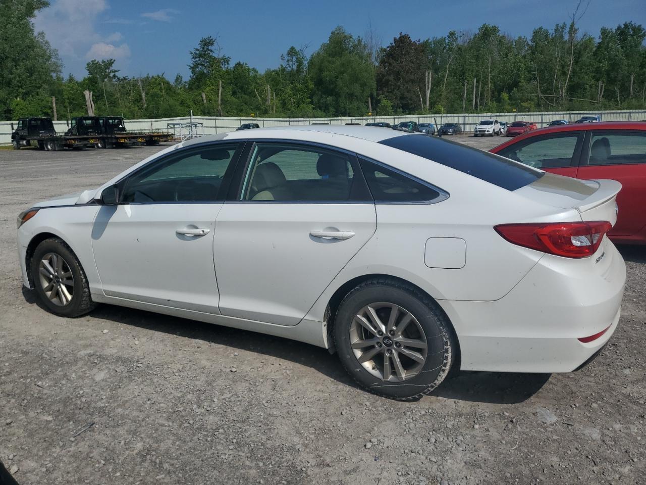 2016 Hyundai Sonata Se - Фото 2