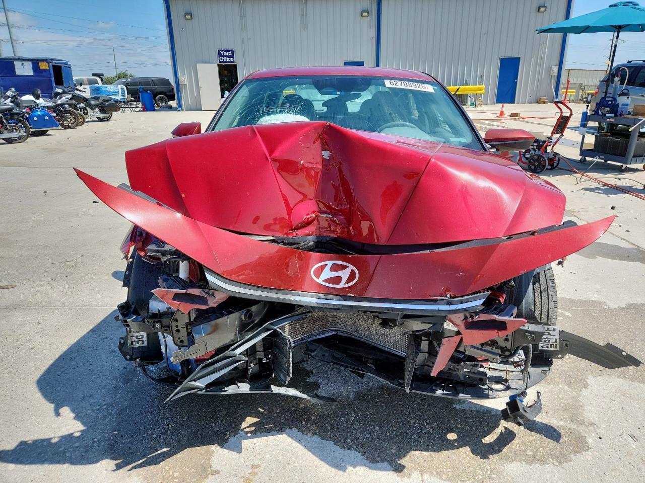 2024 Hyundai Elantra Sel - Image 5