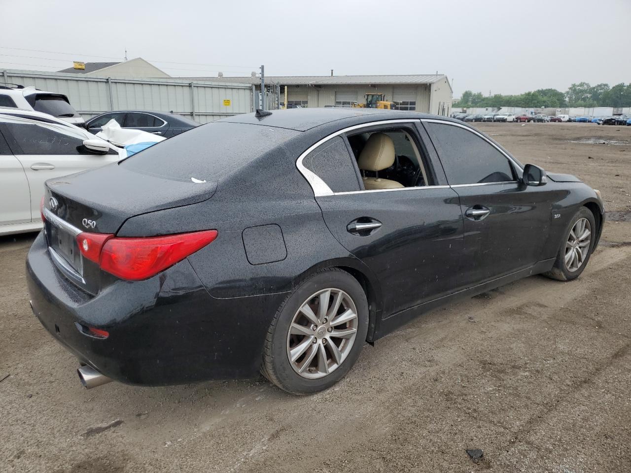 2016 Infiniti Q50 Premium - Image 3