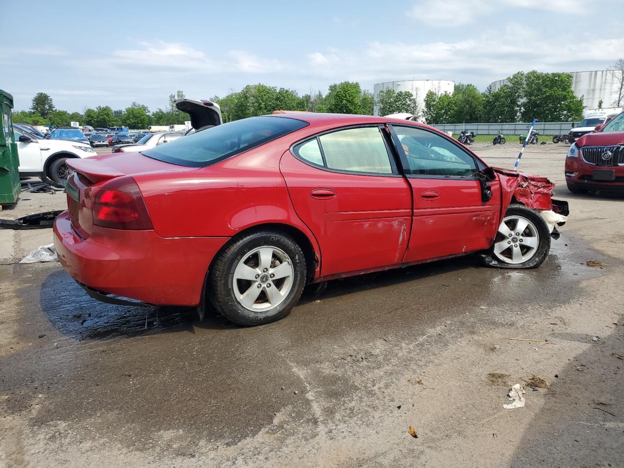 2006 Pontiac Grand Prix - Фото 3