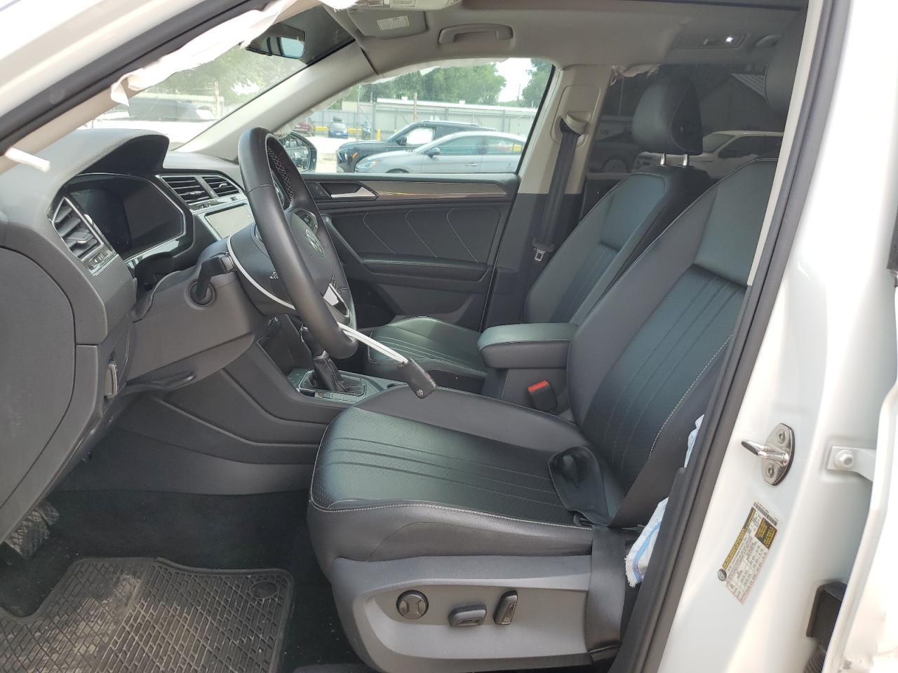 2022 Volkswagen Tiguan Se - Image 7