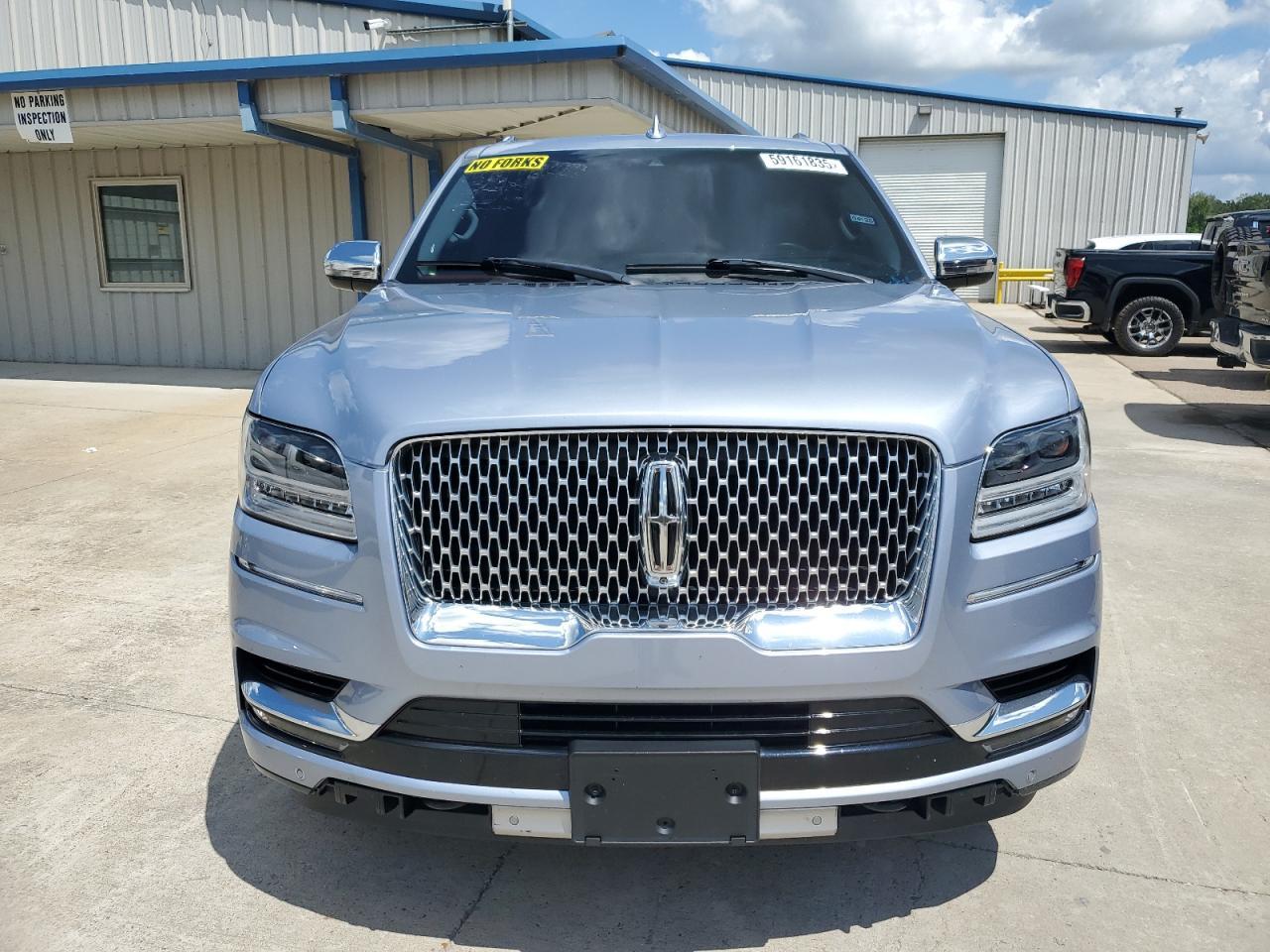 2019 Lincoln Navigator L Black Label - Image 5