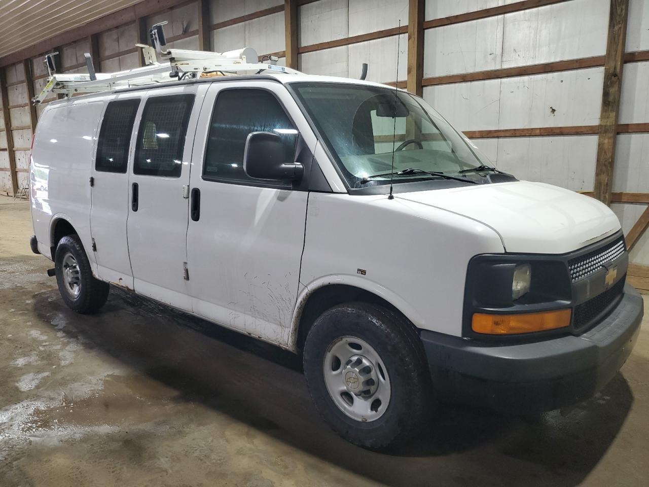 2013 Chevrolet Express G2500 - Фото 4