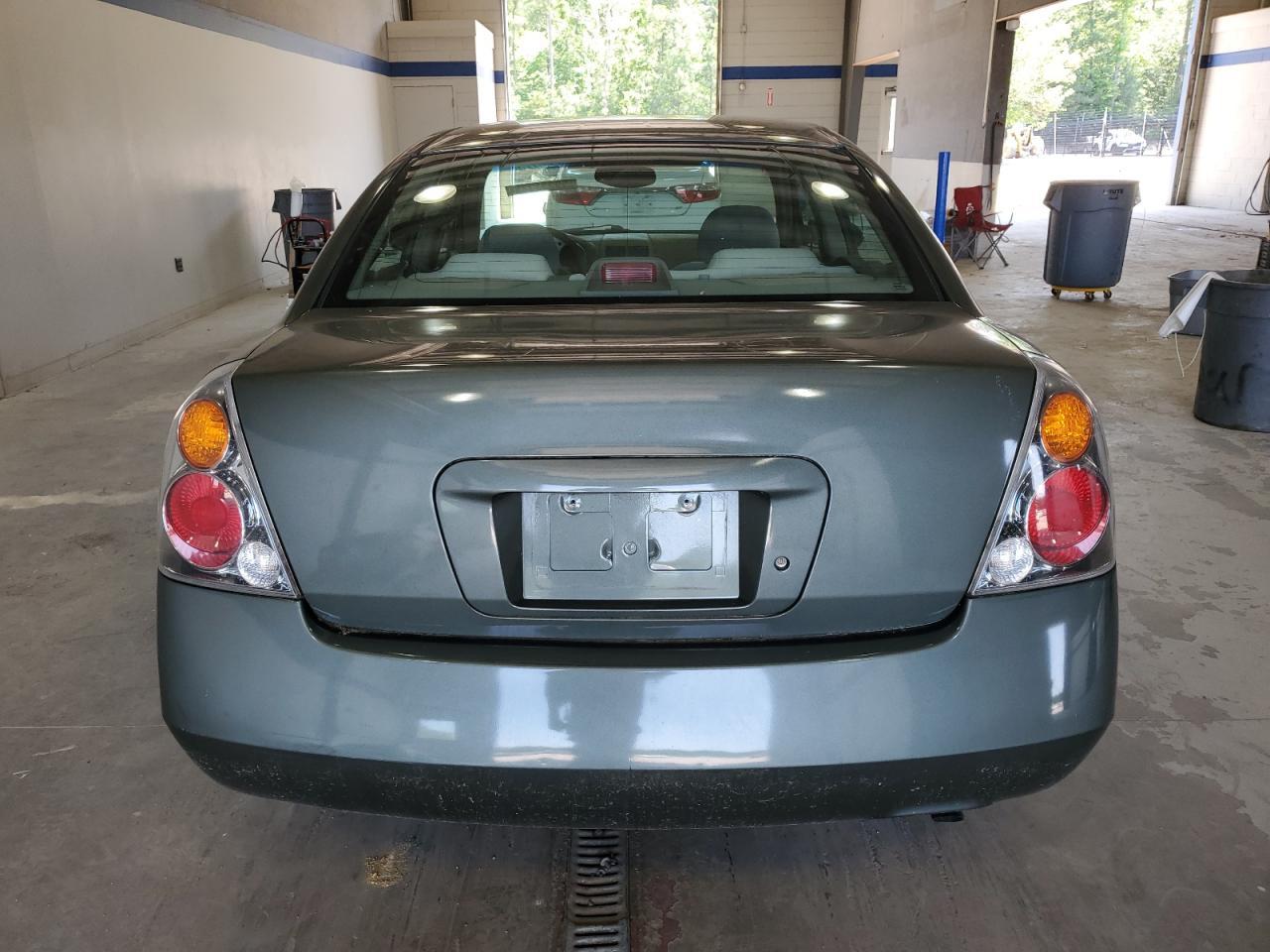 2003 Nissan Altima Base - Фото 6