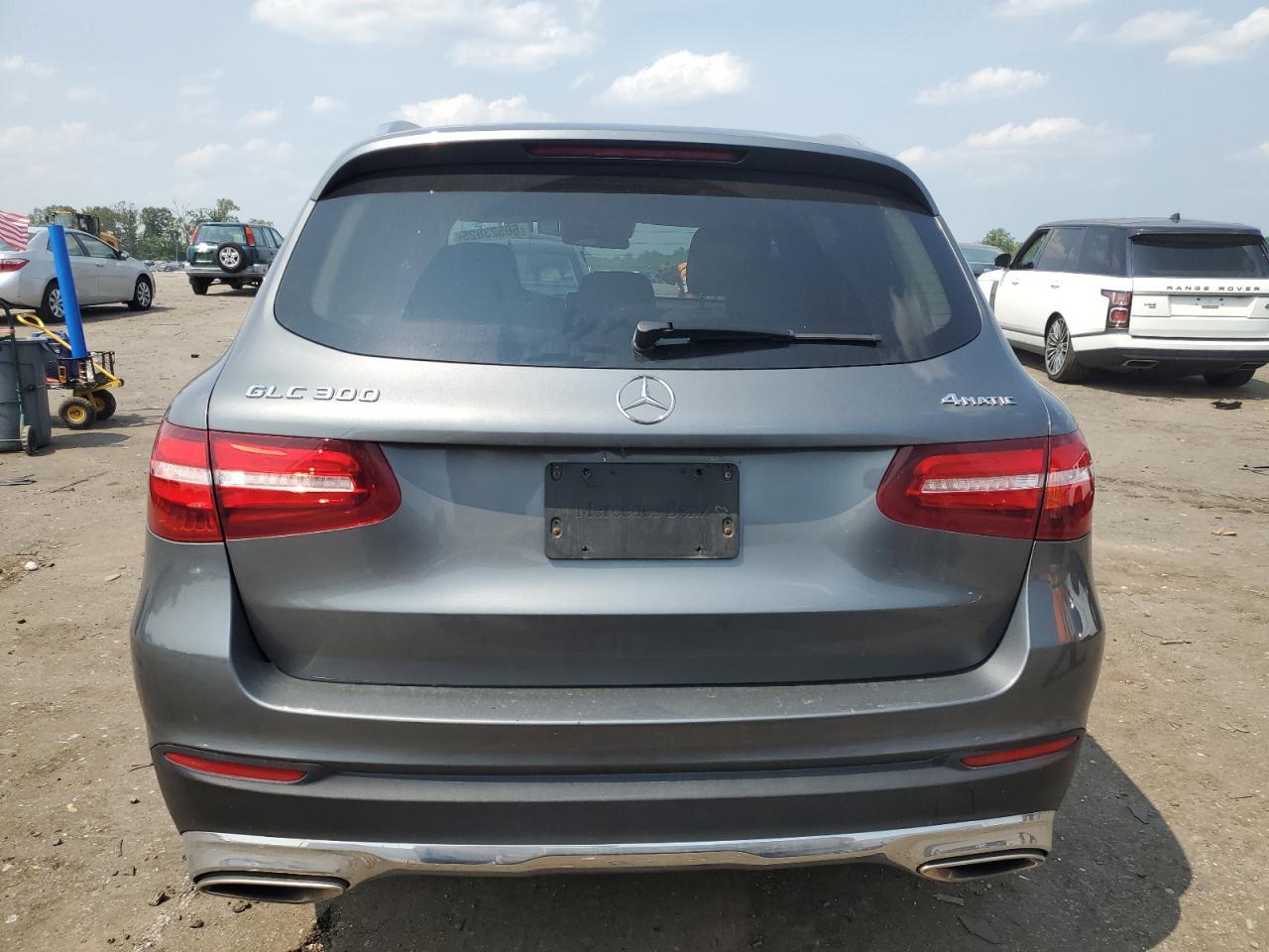 2017 Mercedes-Benz Glc 300 4Matic - Фото 6