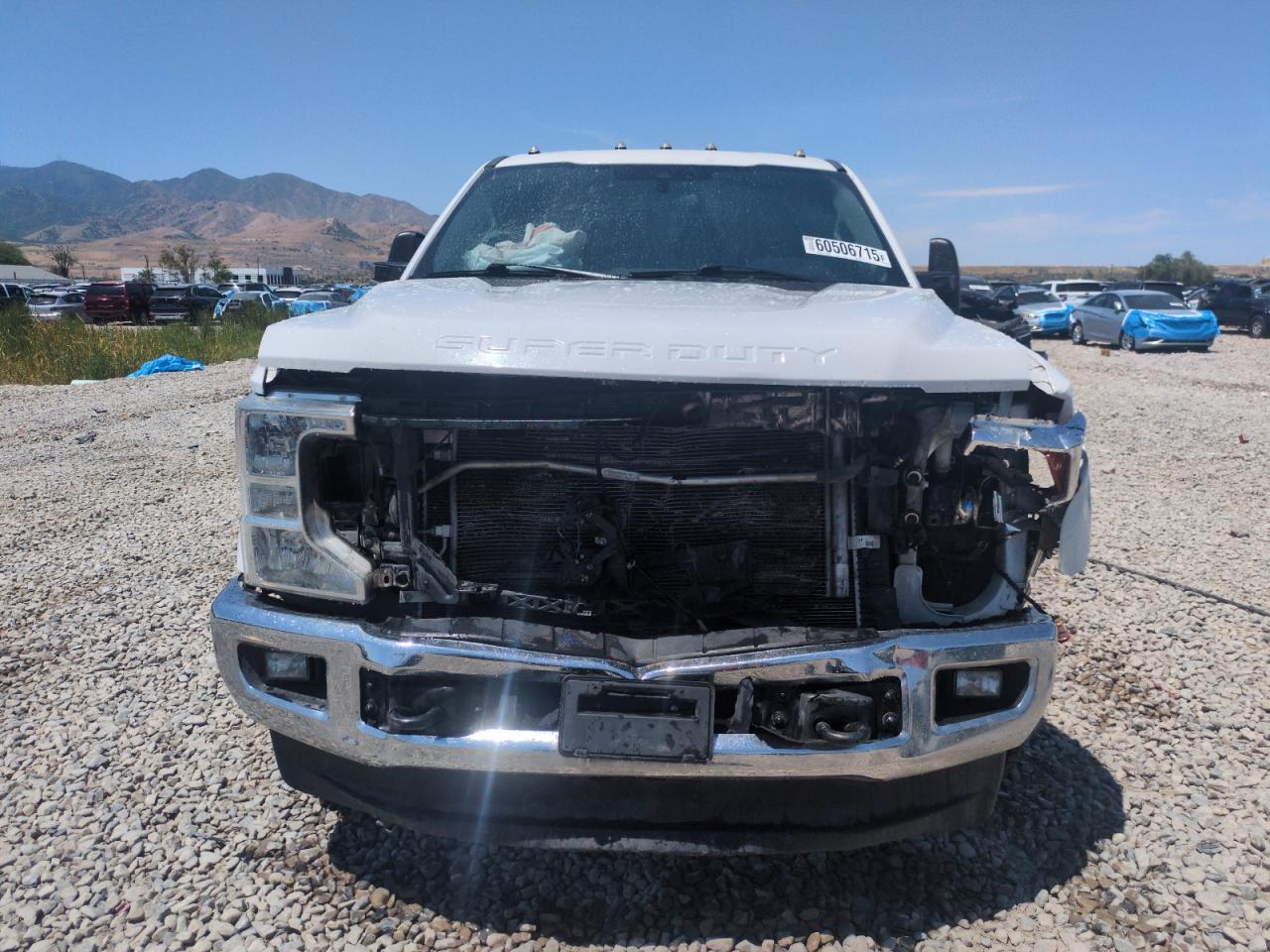 2021 Ford F350 Super Duty - Фото 5