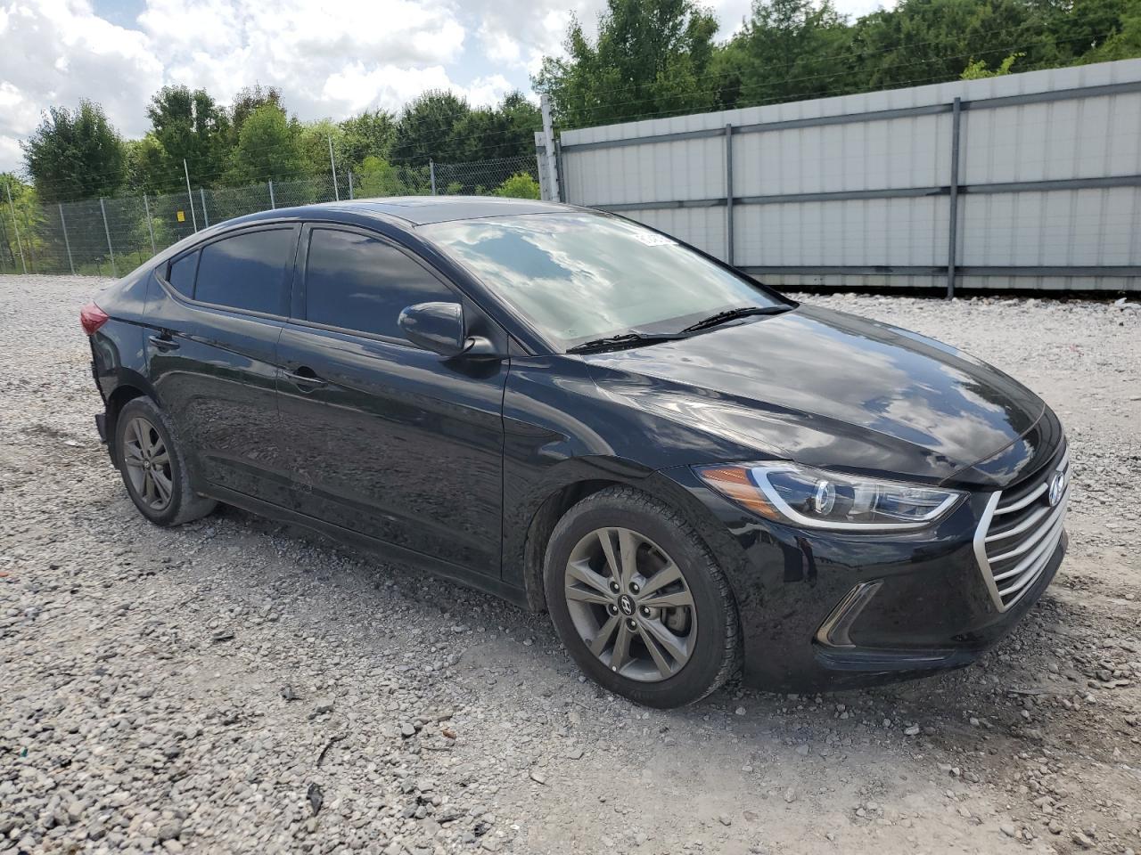 2018 Hyundai Elantra Sel - Фото 4
