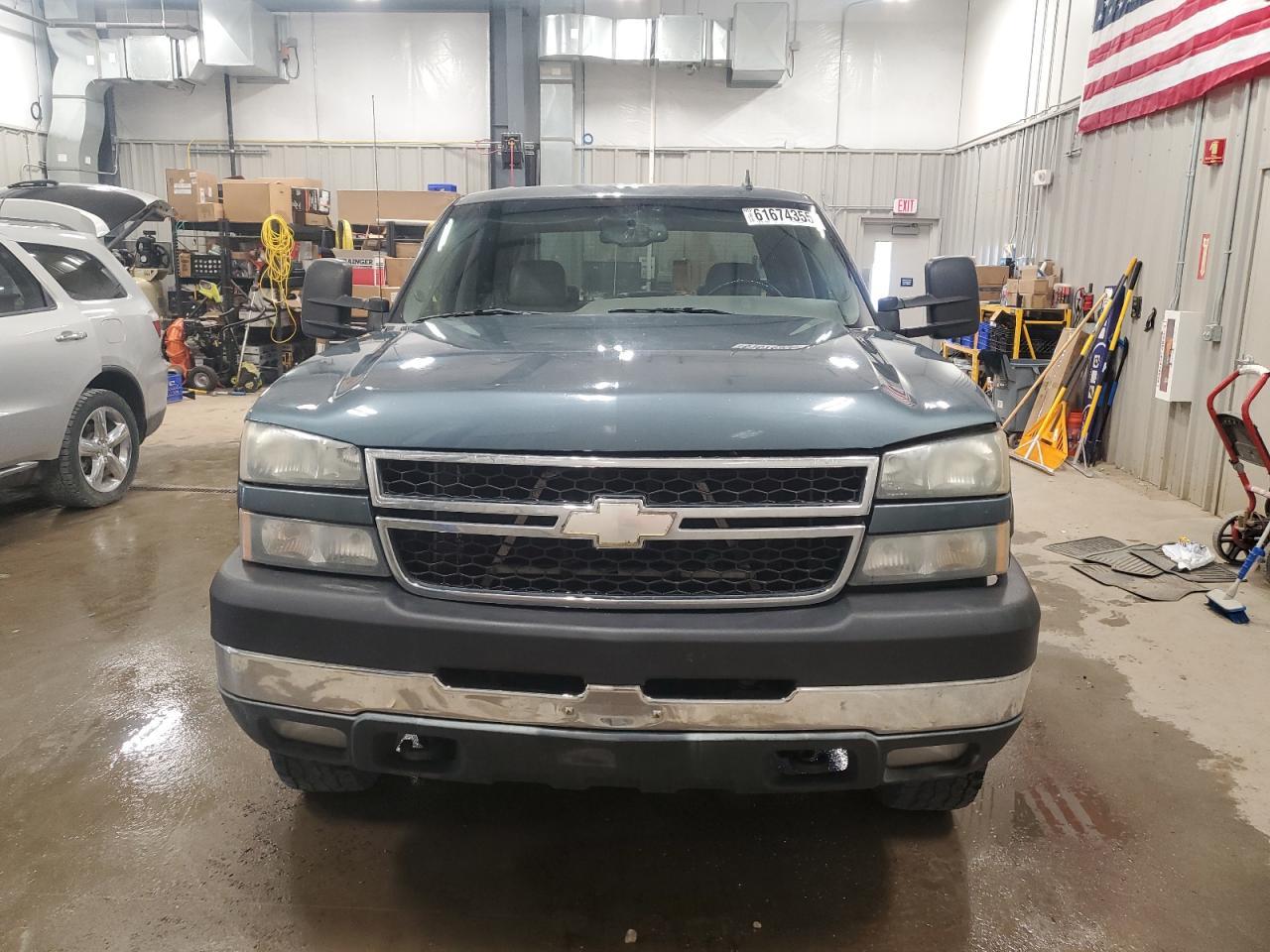 2006 Chevrolet Silverado K2500 Heavy Duty - Фото 5