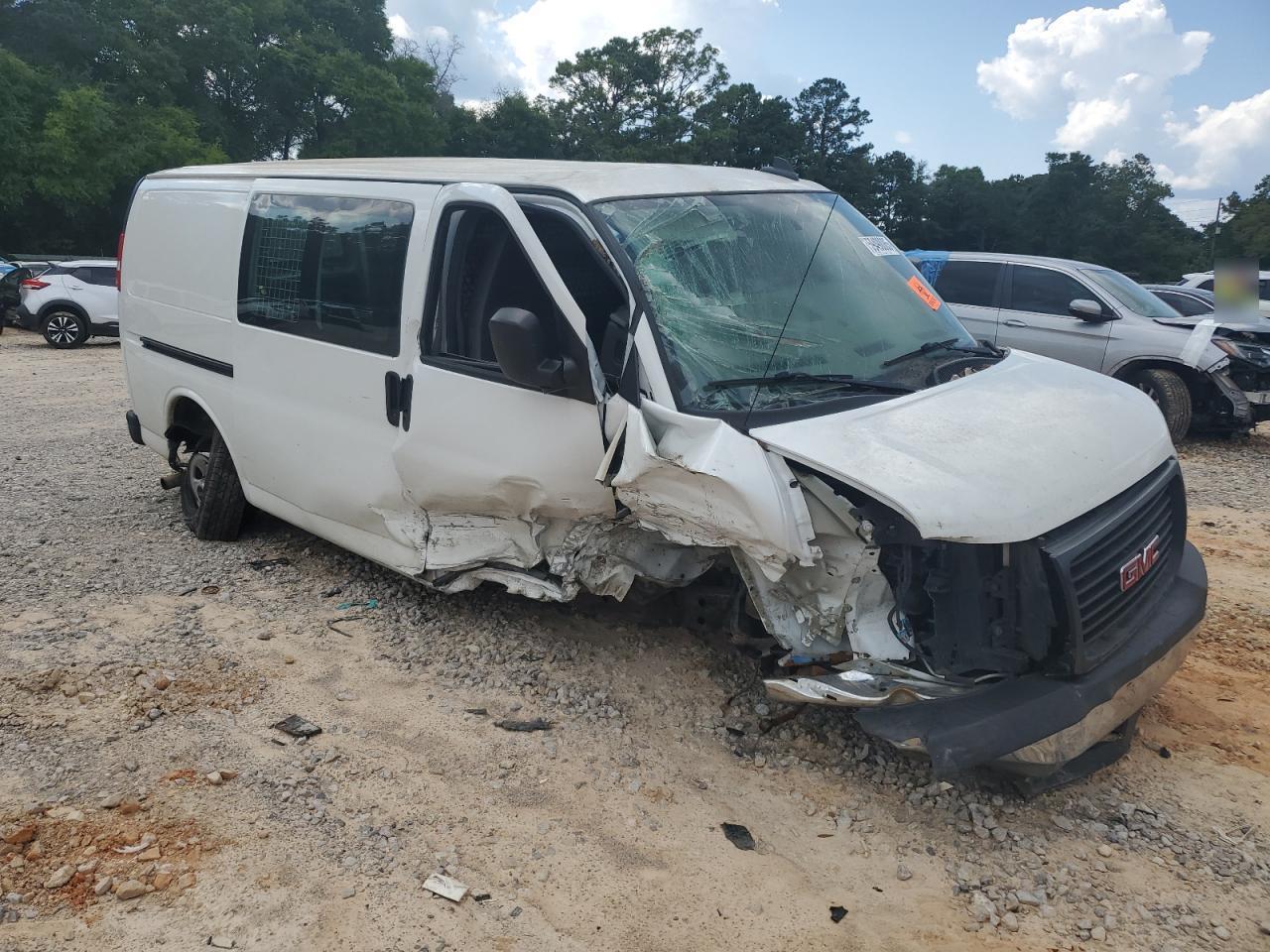 2019 GMC Savana G2500 - Image 4