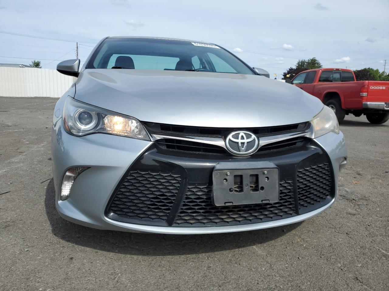 2015 Toyota Camry Le - Фото 5