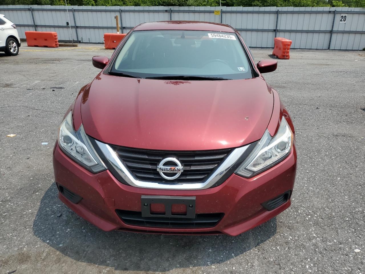 2018 Nissan Altima 2.5 - Image 5