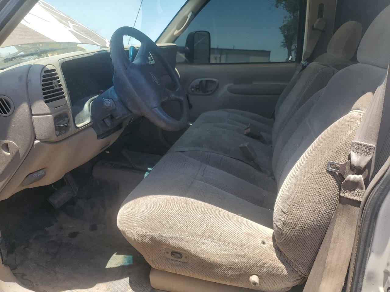 1999 Chevrolet Suburban K2500 - Фото 7