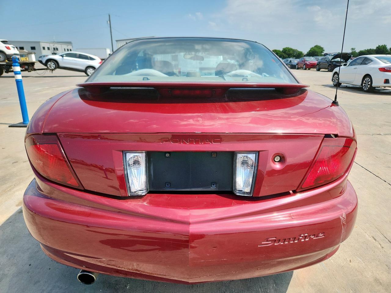 2005 Pontiac Sunfire - Image 6