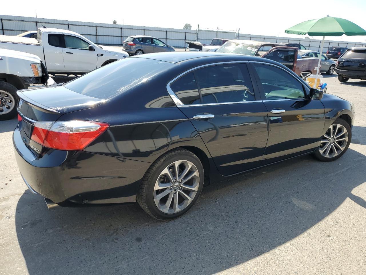 2014 Honda Accord Sport - Image 3