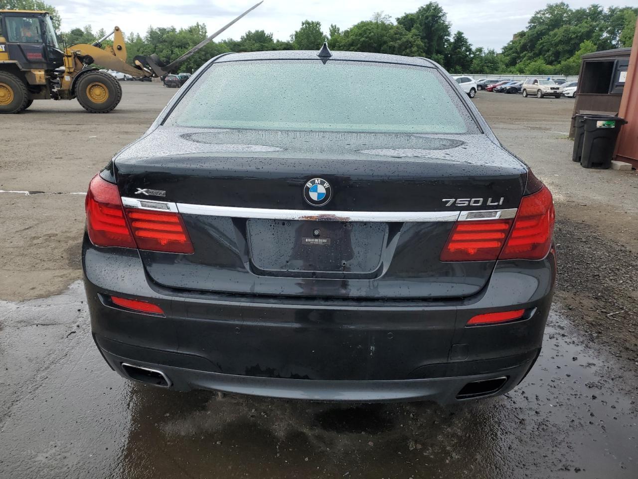 2013 BMW 750 Lxi - Фото 6