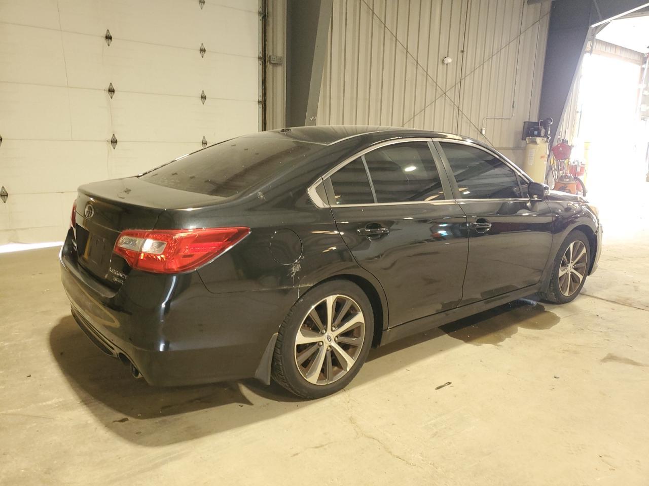 2015 Subaru Legacy 3.6R Limited - Фото 3