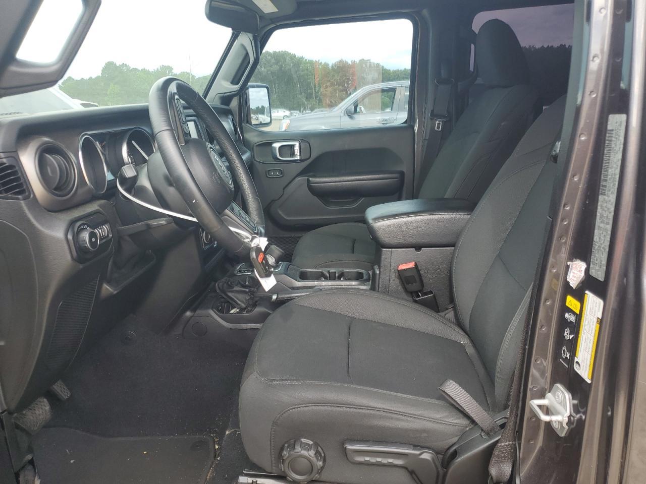 2020 Jeep Wrangler Unlimited Sport - Фото 7