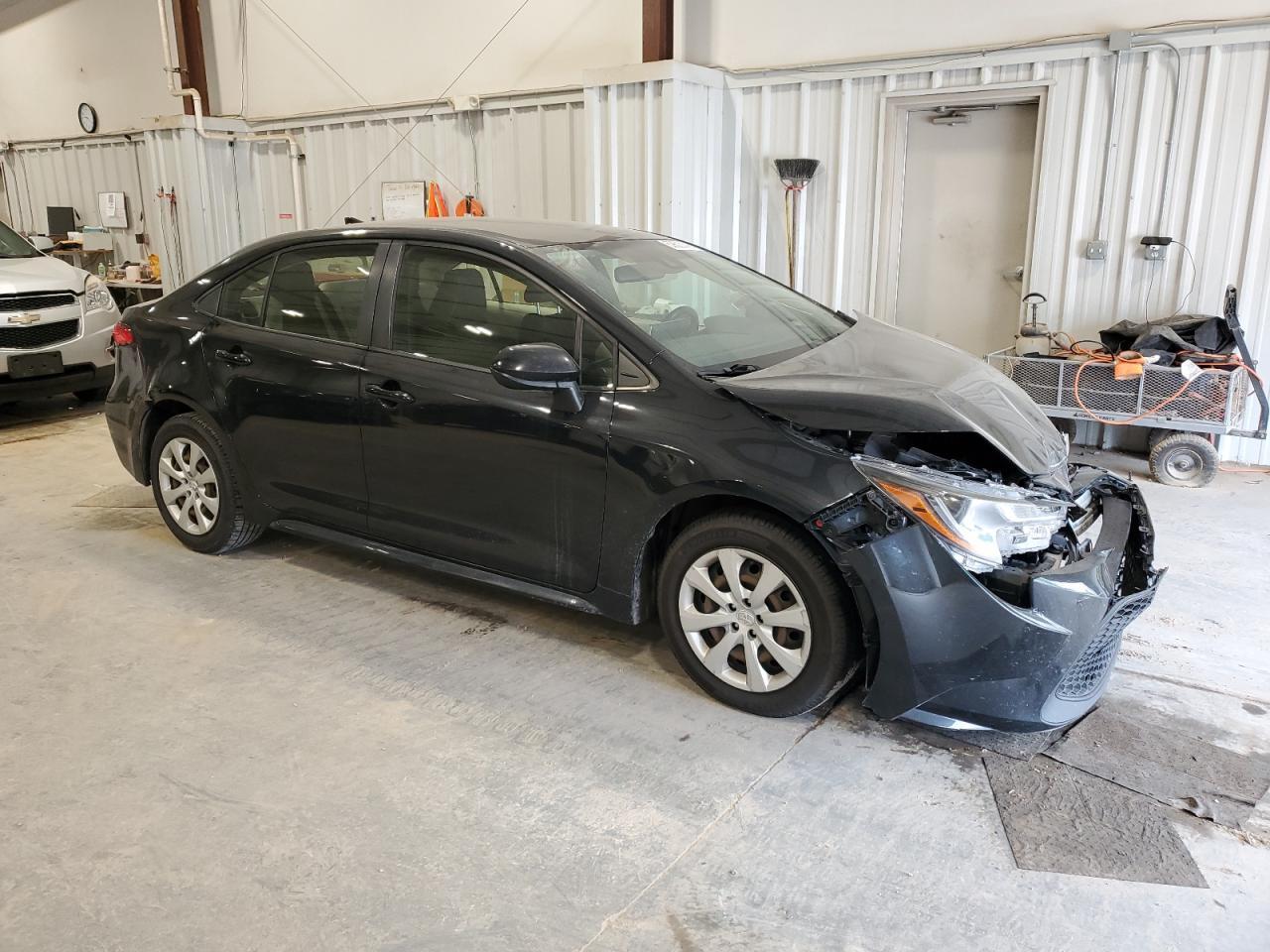 2020 Toyota Corolla Le - Image 4