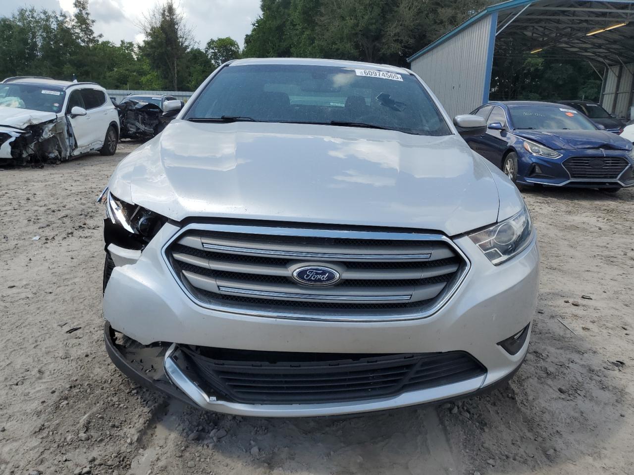 2016 Ford Taurus Sel - Image 5