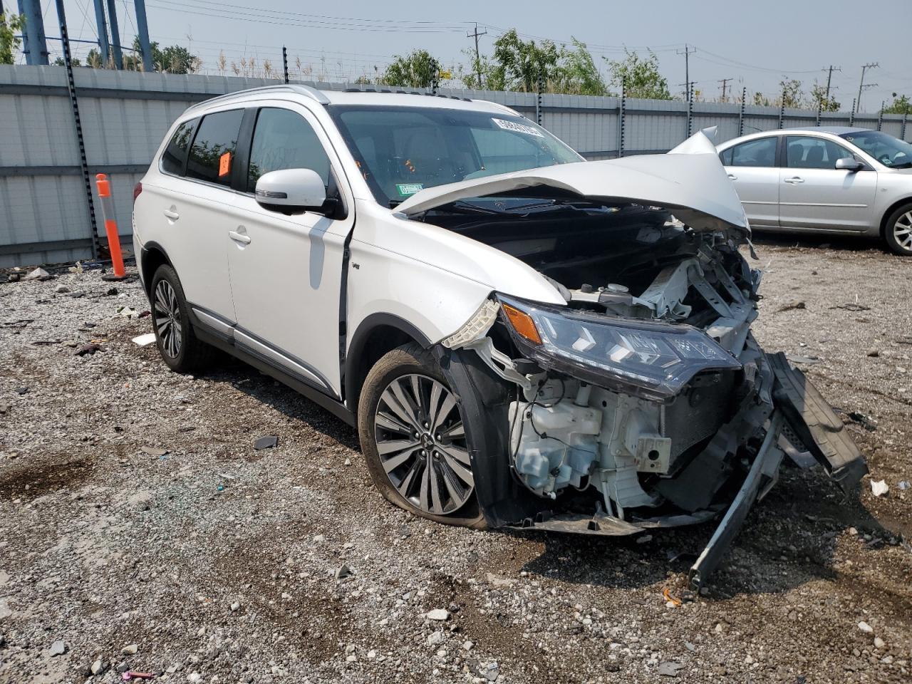 2019 Mitsubishi Outlander Gt - Image 4