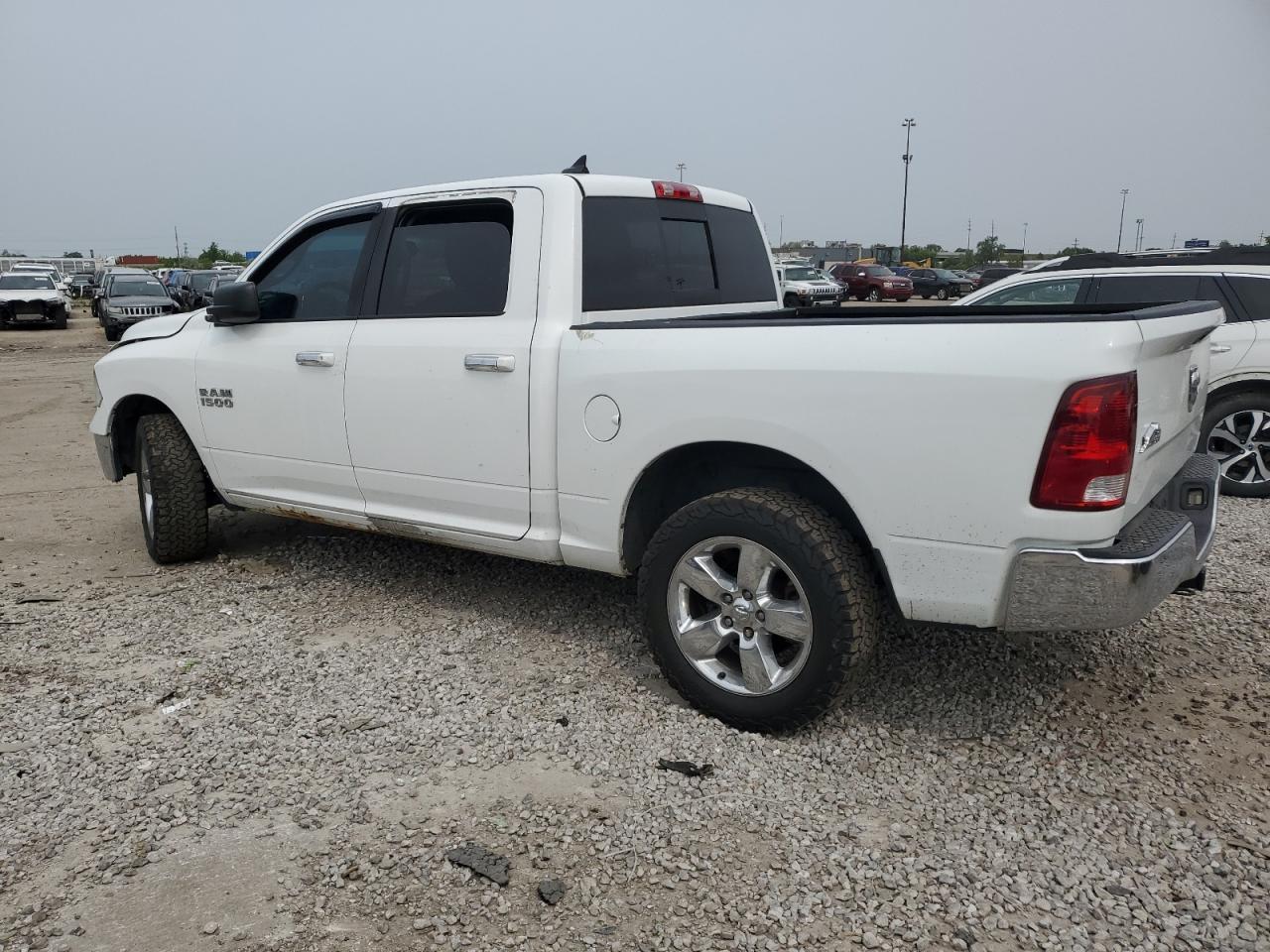 2015 Ram 1500 Slt - Image 3