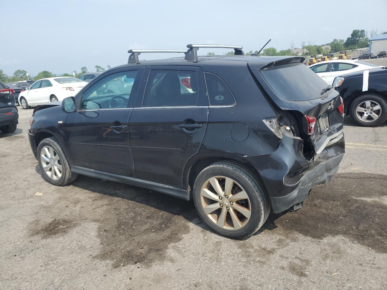 2015 Mitsubishi Outlander Sport Se - Image 2