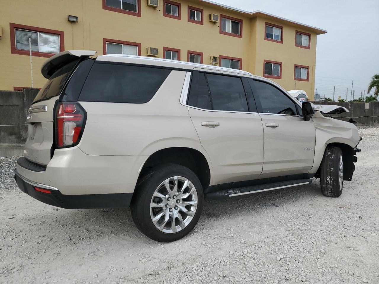 2022 Chevrolet Tahoe K1500 Lt - Image 3