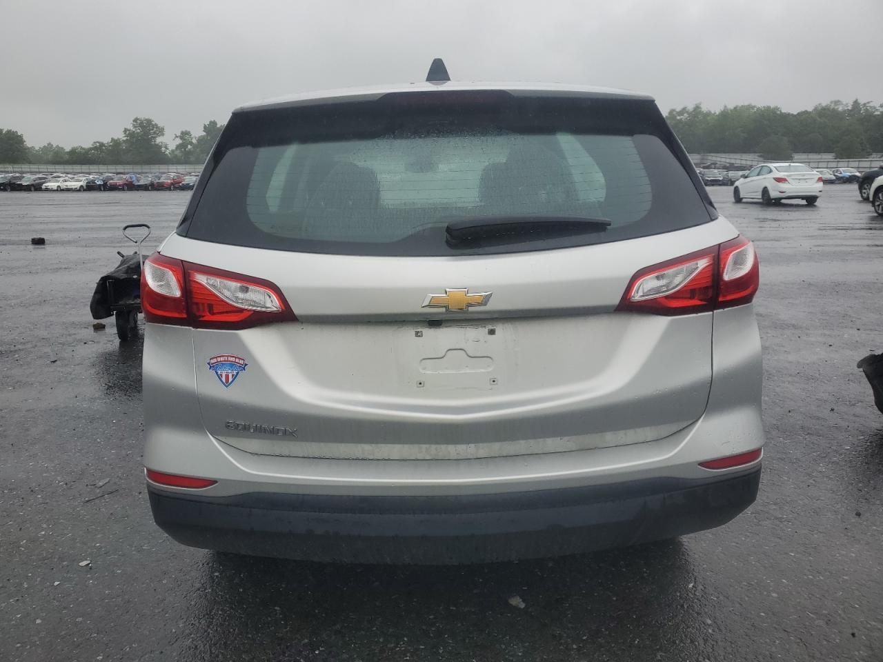 2020 Chevrolet Equinox Ls - Фото 6
