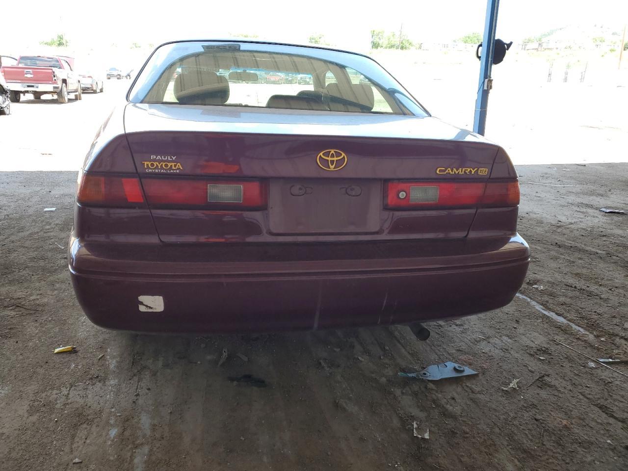 1997 Toyota Camry Ce - Фото 6