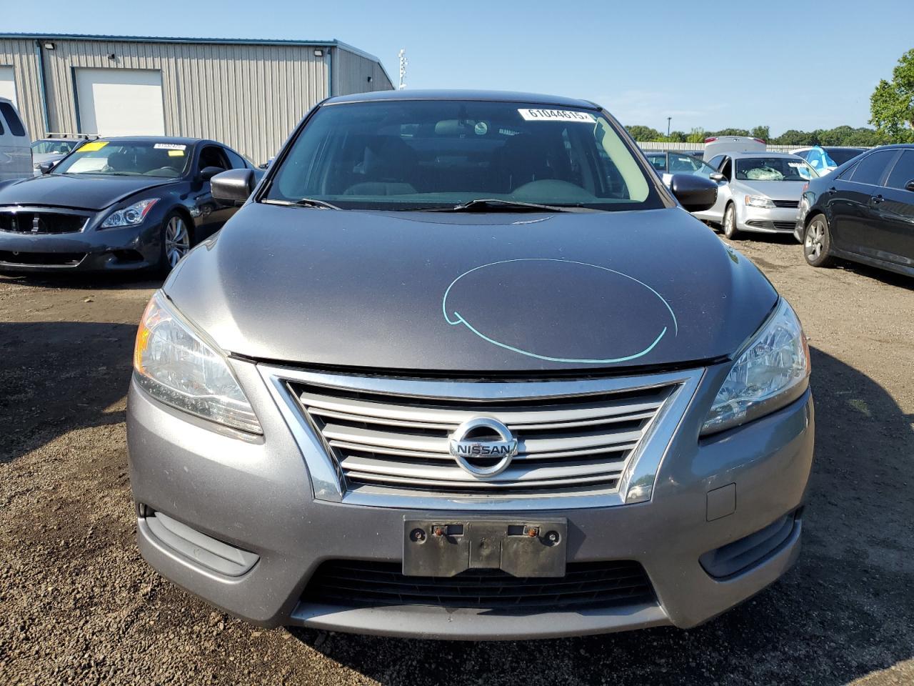 2015 Nissan Sentra S - Фото 5
