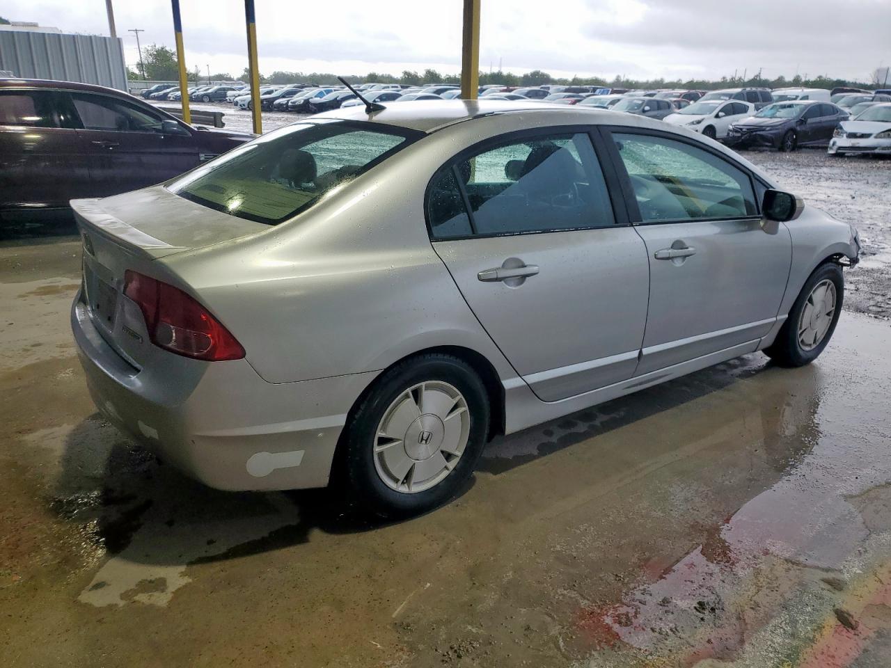 2006 Honda Civic Hybrid - Image 3