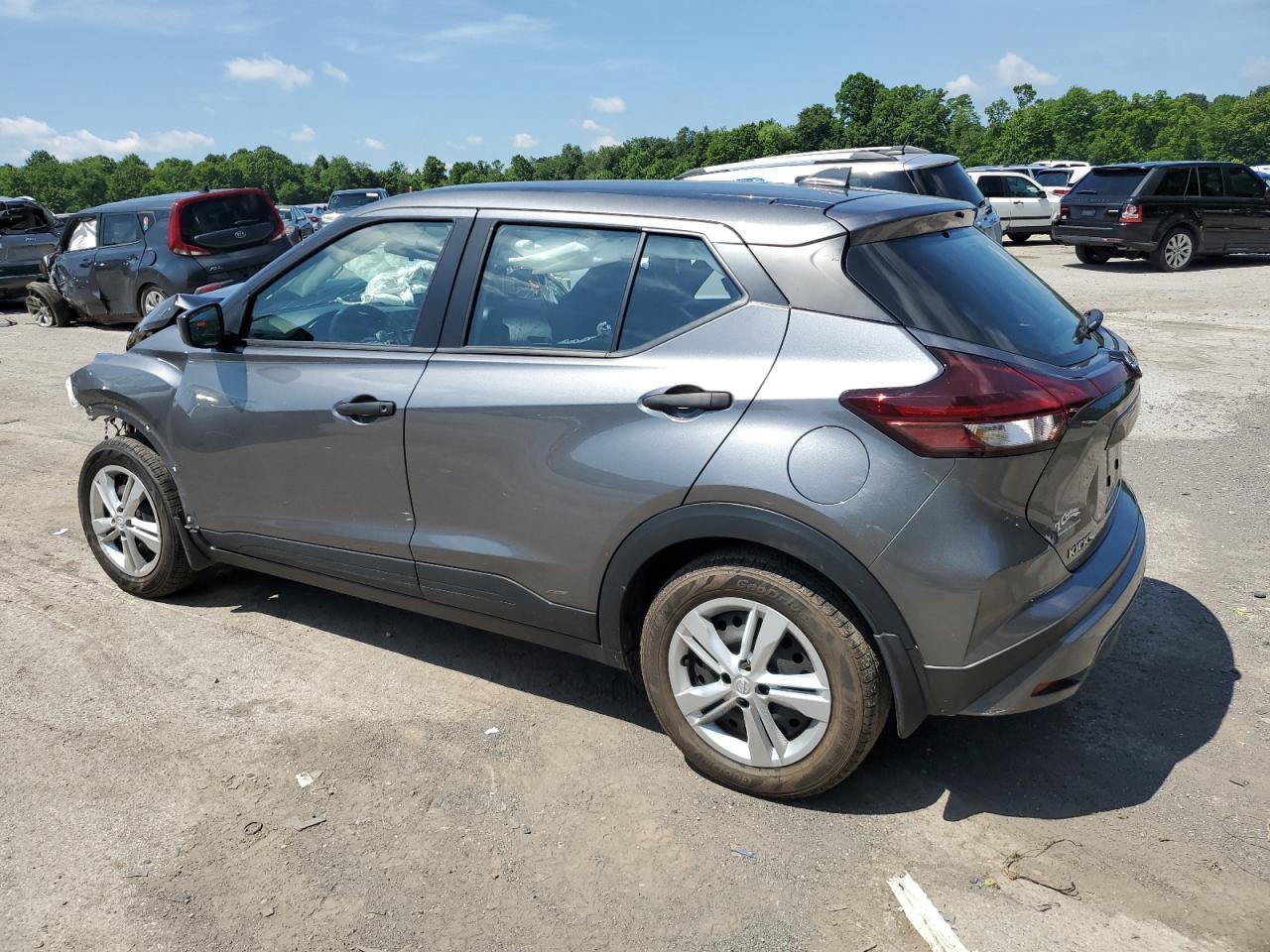 2023 Nissan Kicks S - Image 2