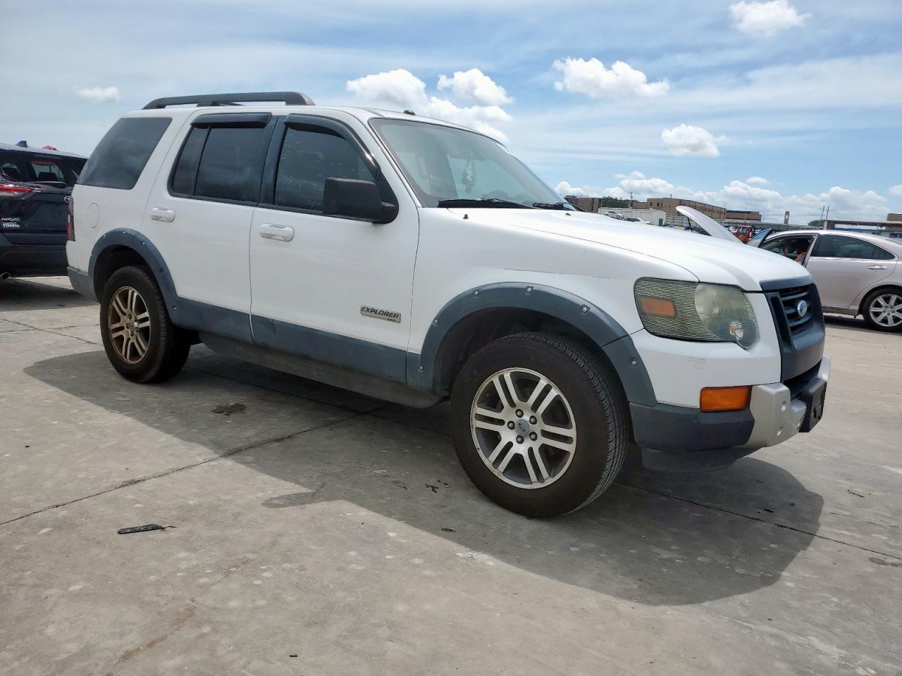 2007 Ford Explorer Xlt - Фото 4