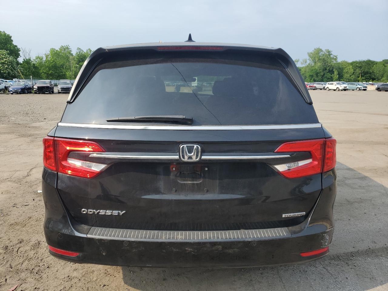 2021 Honda Odyssey Touring - Image 6