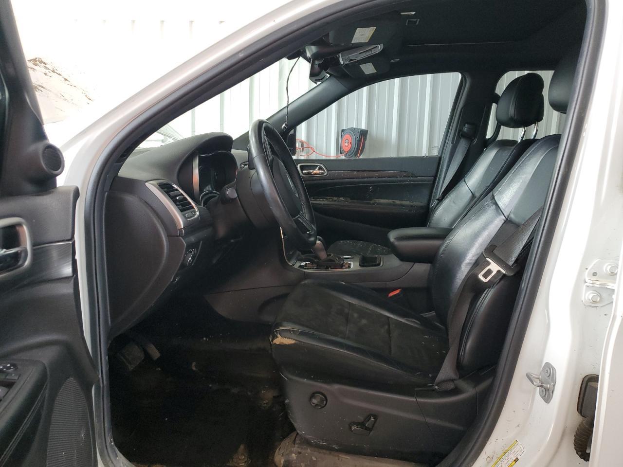 2019 Jeep Grand Cherokee Laredo - Image 7