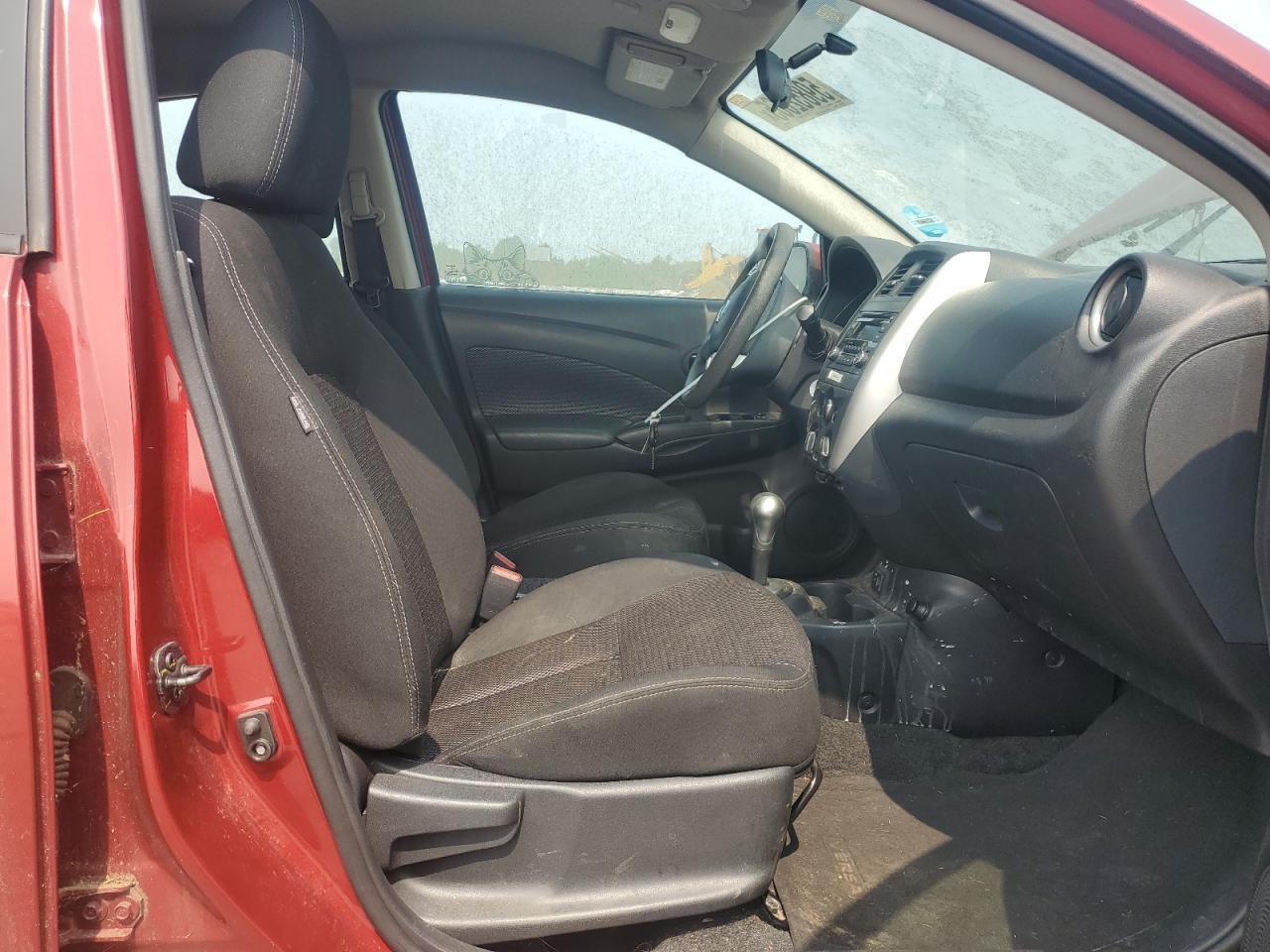 2018 Nissan Versa Sv - Image 7