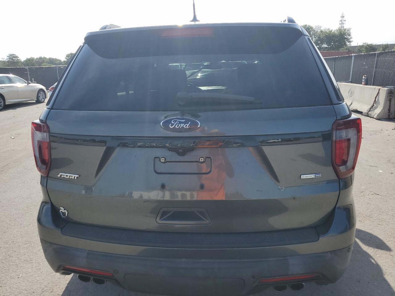 2019 Ford Explorer Sport - Image 6