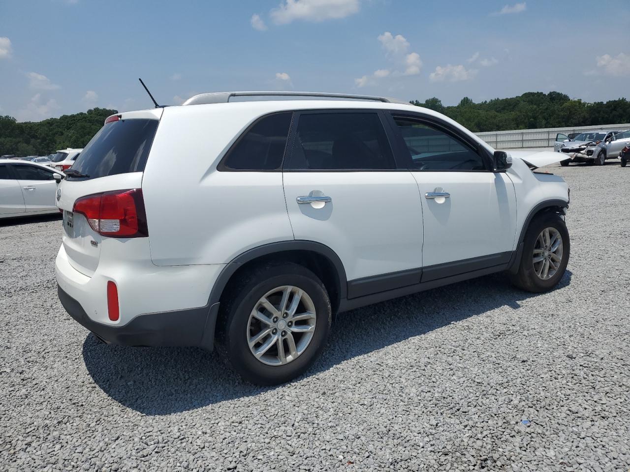 2015 Kia Sorento Lx - Image 3