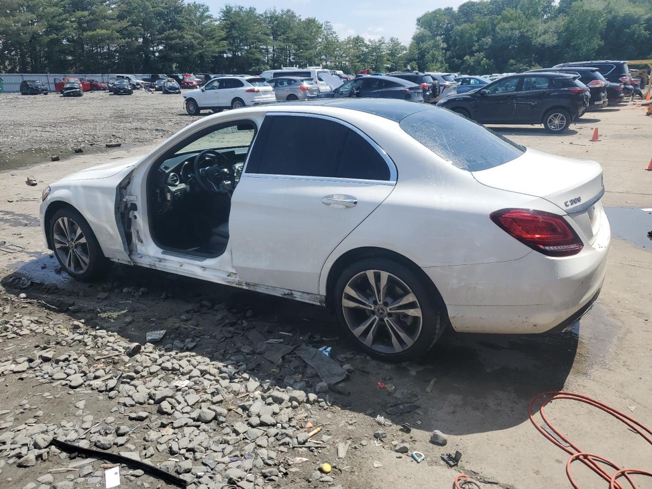 2019 Mercedes-Benz C 300 4Matic - Фото 2