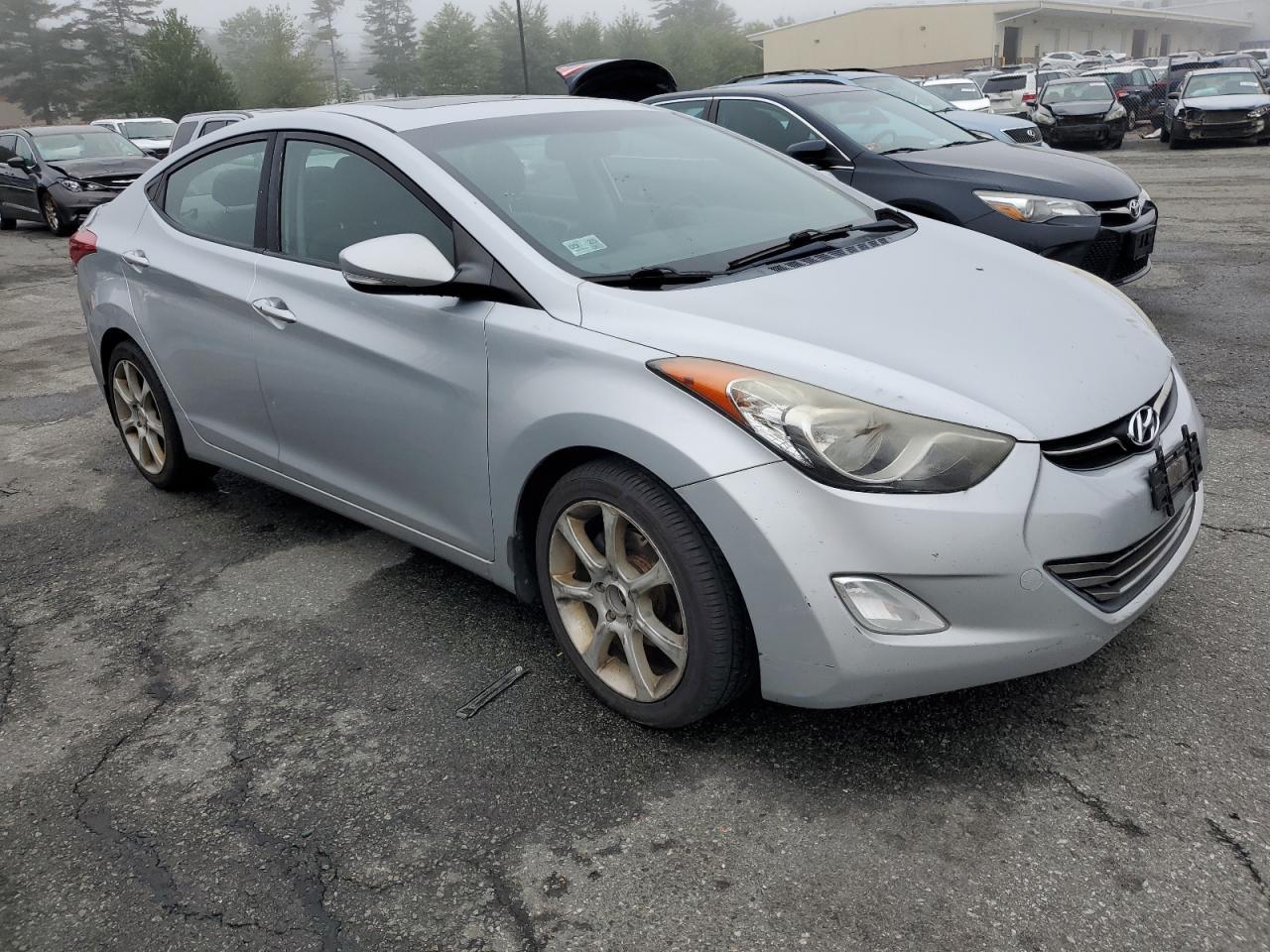 2012 Hyundai Elantra Gls - Image 4