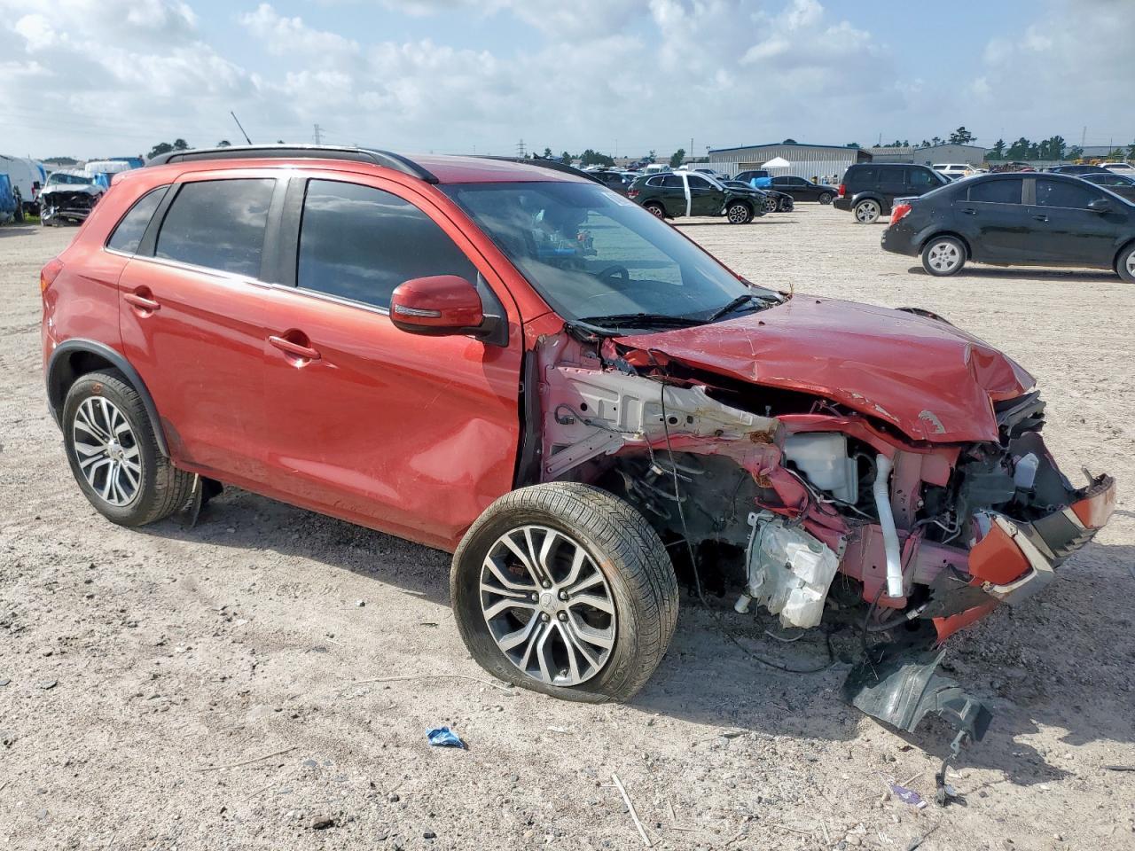 2016 Mitsubishi Outlander Sport Sel - Image 4