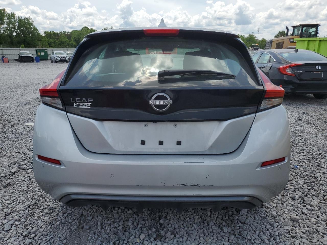 2023 Nissan Leaf S - Image 6