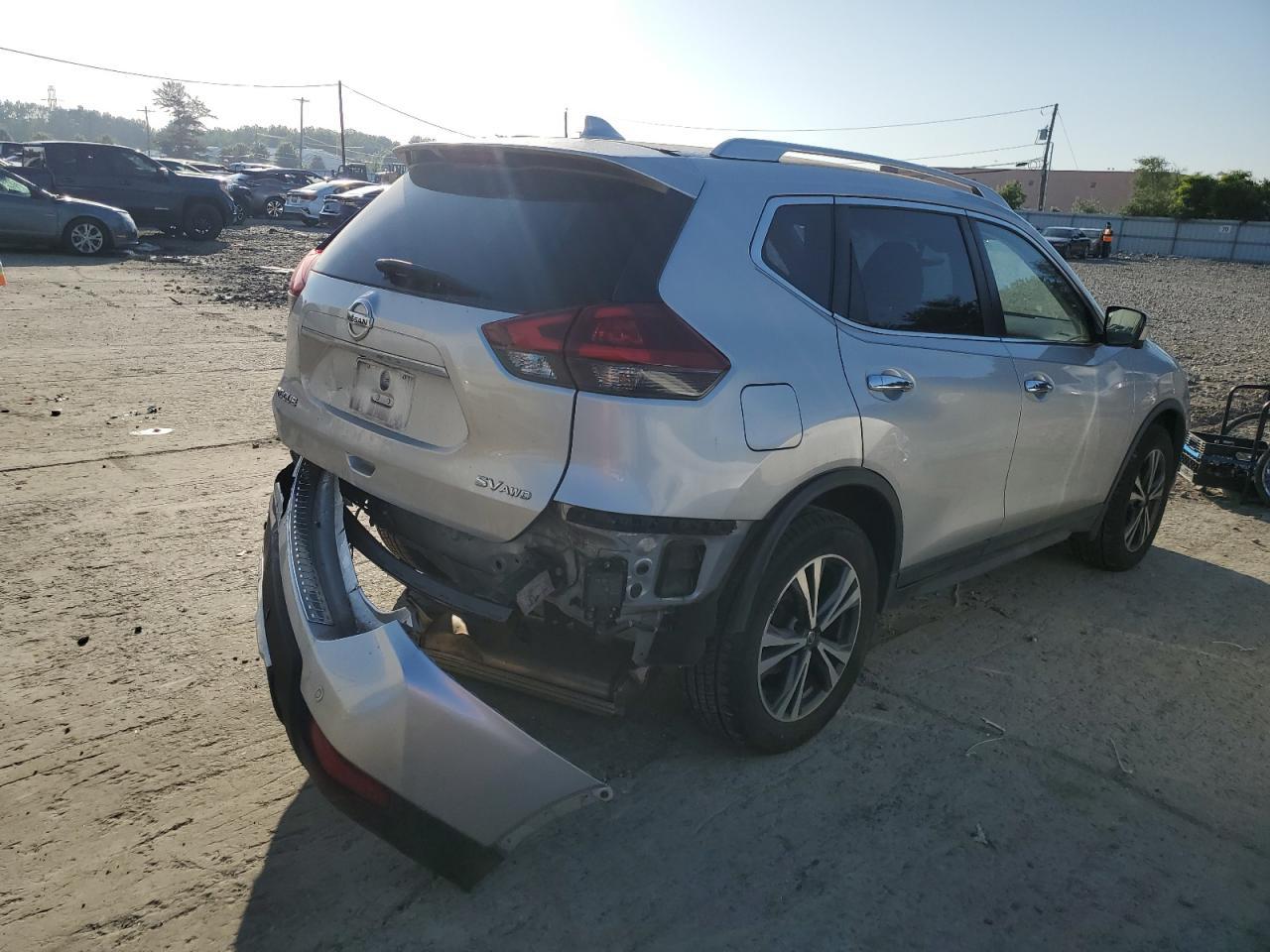 2019 Nissan Rogue S - Фото 3