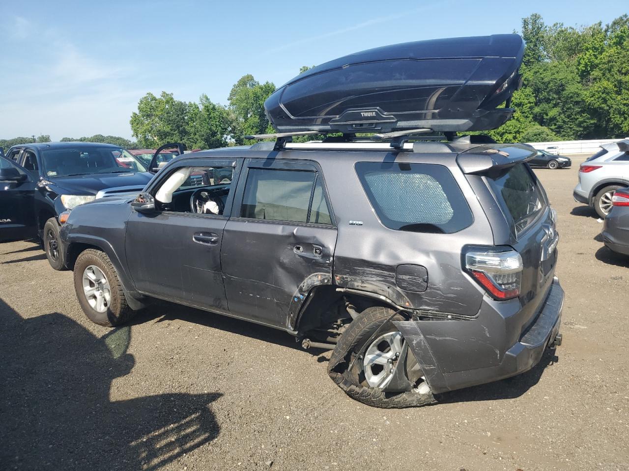 2021 Toyota 4Runner Sr5/Sr5 Premium - Image 2