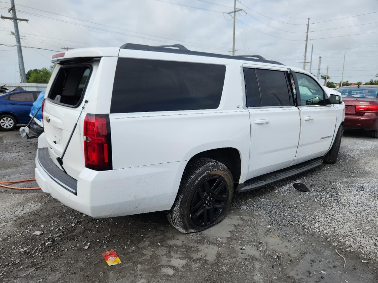 2016 Chevrolet Suburban K1500 Lt - Фото 3