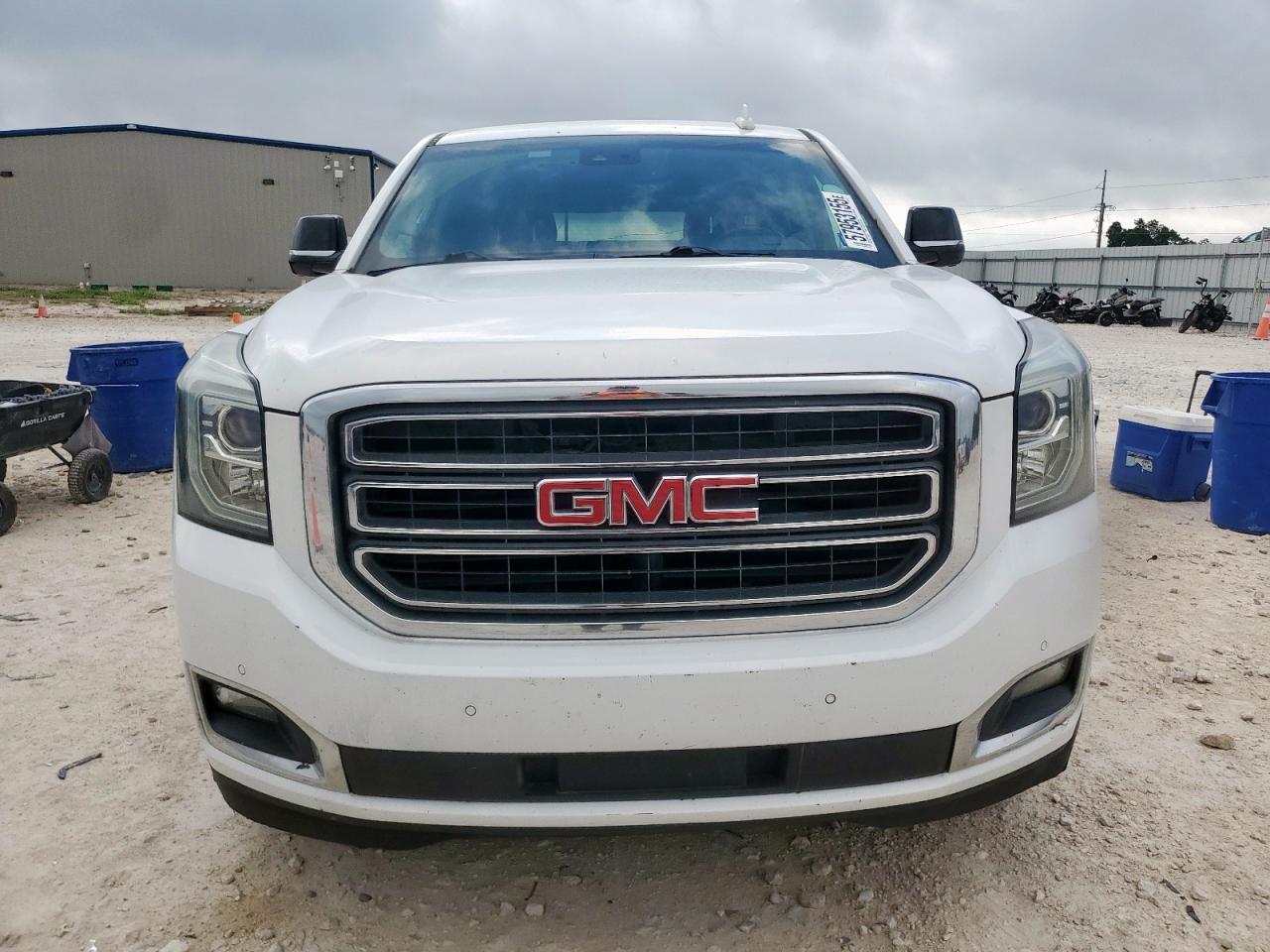 2017 GMC Yukon Xl K1500 Slt - Image 5