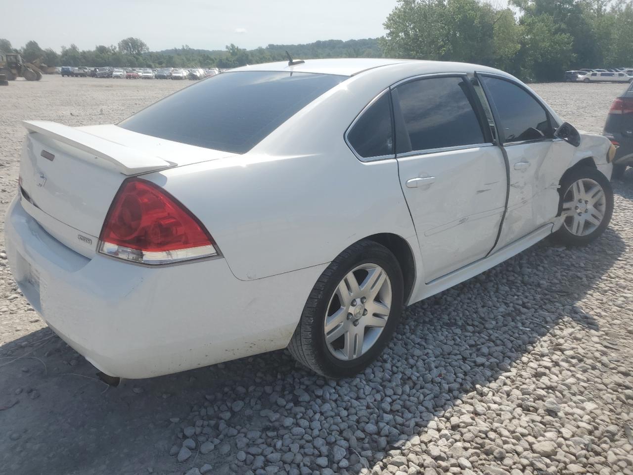 2015 Chevrolet Impala Limited Lt - Image 3