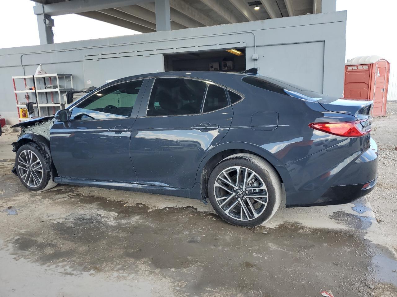 2025 Toyota Camry Xse - Фото 2