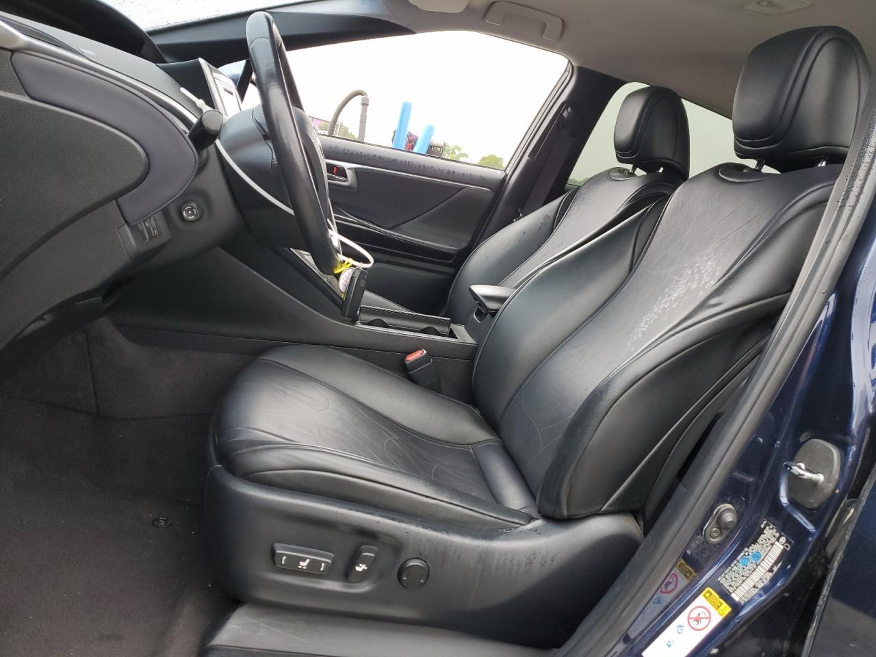 2016 Toyota Mirai - Image 7