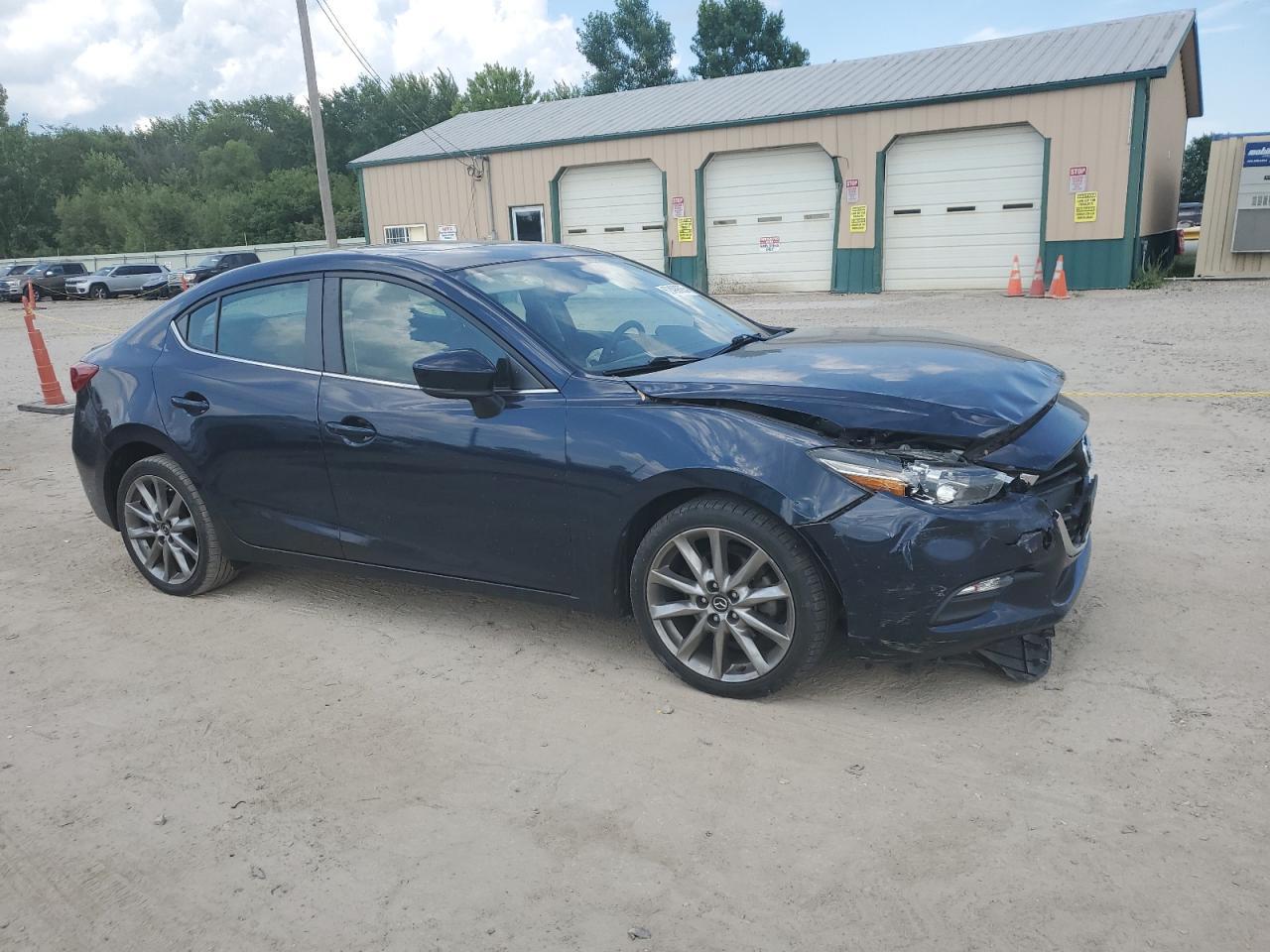 2018 Mazda 3 Touring - Фото 4